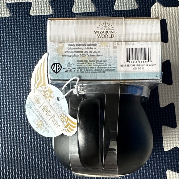 Warner Bros. Black Harry Potter Cauldron Mug - Picture 3 of 6